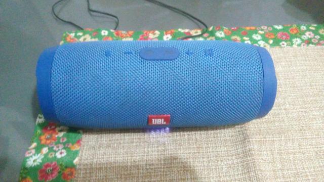JBL CHARGE 3 bem conservada - Foto 2