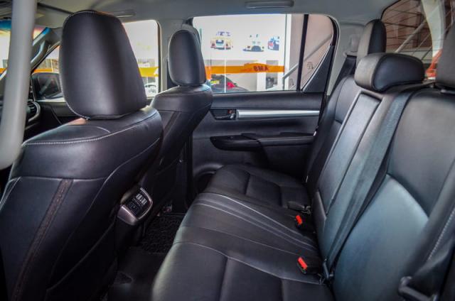 TOYOTA HILUX CDSRVA4FD 2016 - Foto 9