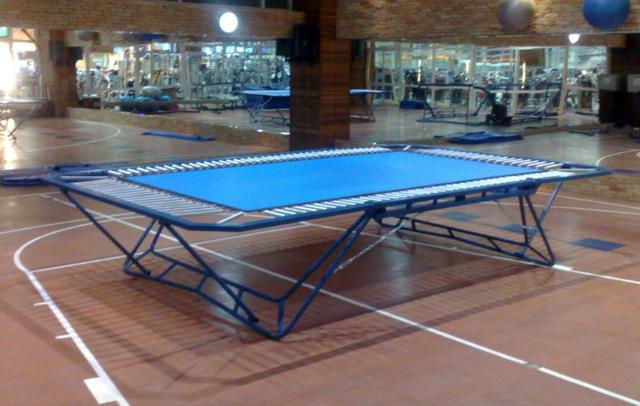 Cama elástica / Trampolim acrobático oficial - Foto 2