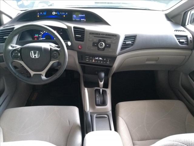 HONDA CIVIC 1.8 LXS 16V FLEX 4P AUTOMÁTICO - Foto 4
