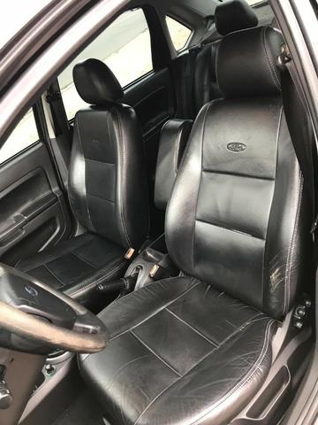 Fiesta sedan 1.6 flex completo 10/10 banco em couro - Foto 10
