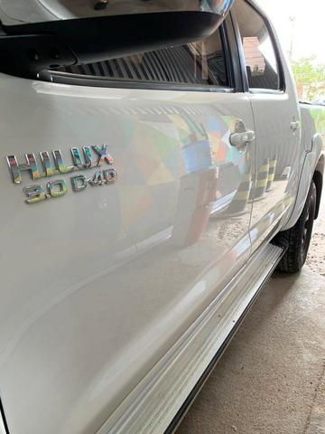 Hilux Caminhonete - Foto 7
