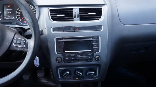 VOLKSWAGEN FOX 1.6 MI 8V FLEX 4P MANUAL - Foto 15