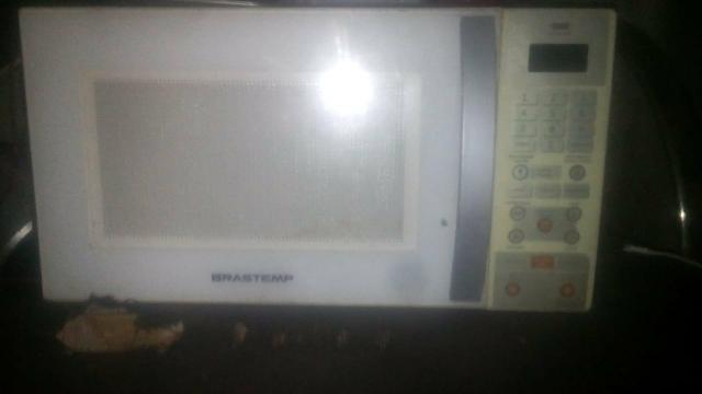 Micro-ondas Brastemp 31 l - Foto 2