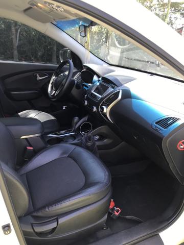 Hyundai IX 35 2015 branca Flex Aut. IMPECAVEL - Foto 9