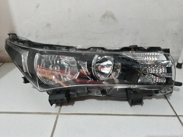 Farol Corolla 2015/2017 Original