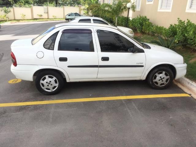 Chevrolet Corsa sedan 2005