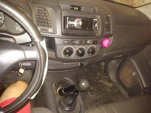 Vendo Hilux 2013 baratooo !! - Foto 8