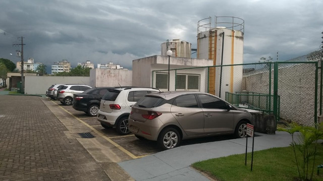 Geovanny Torres Vende: Varanda Castanheira 7º andar 3/4 com suíte - Foto 7