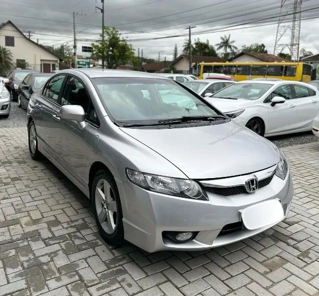 Civic LXS 1.8 (Flex) 2010