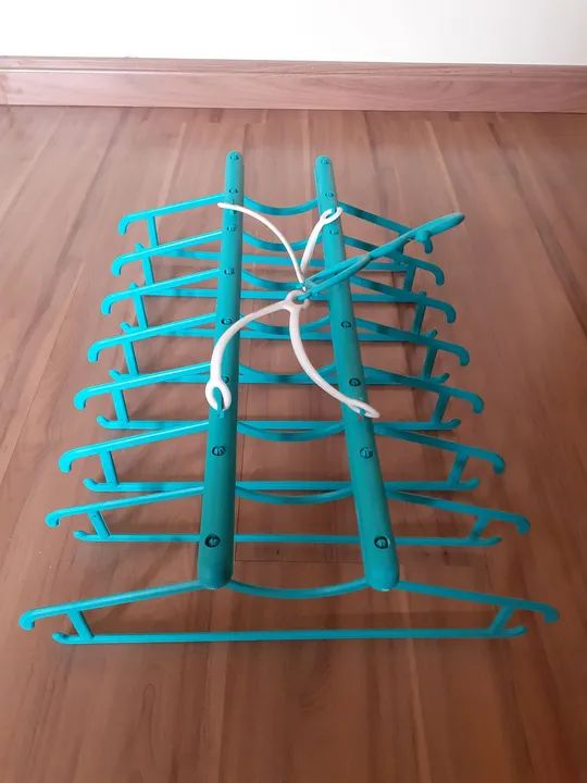 Cabideiro de plástico - 8 peças