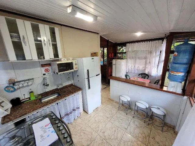 Linda casa em Lumiar com 4 suítes e rio pra banho nos fundos (1 km da praça) - Foto 9