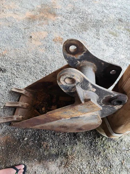 Concha para Retroescavadeira Randon  - Foto 2