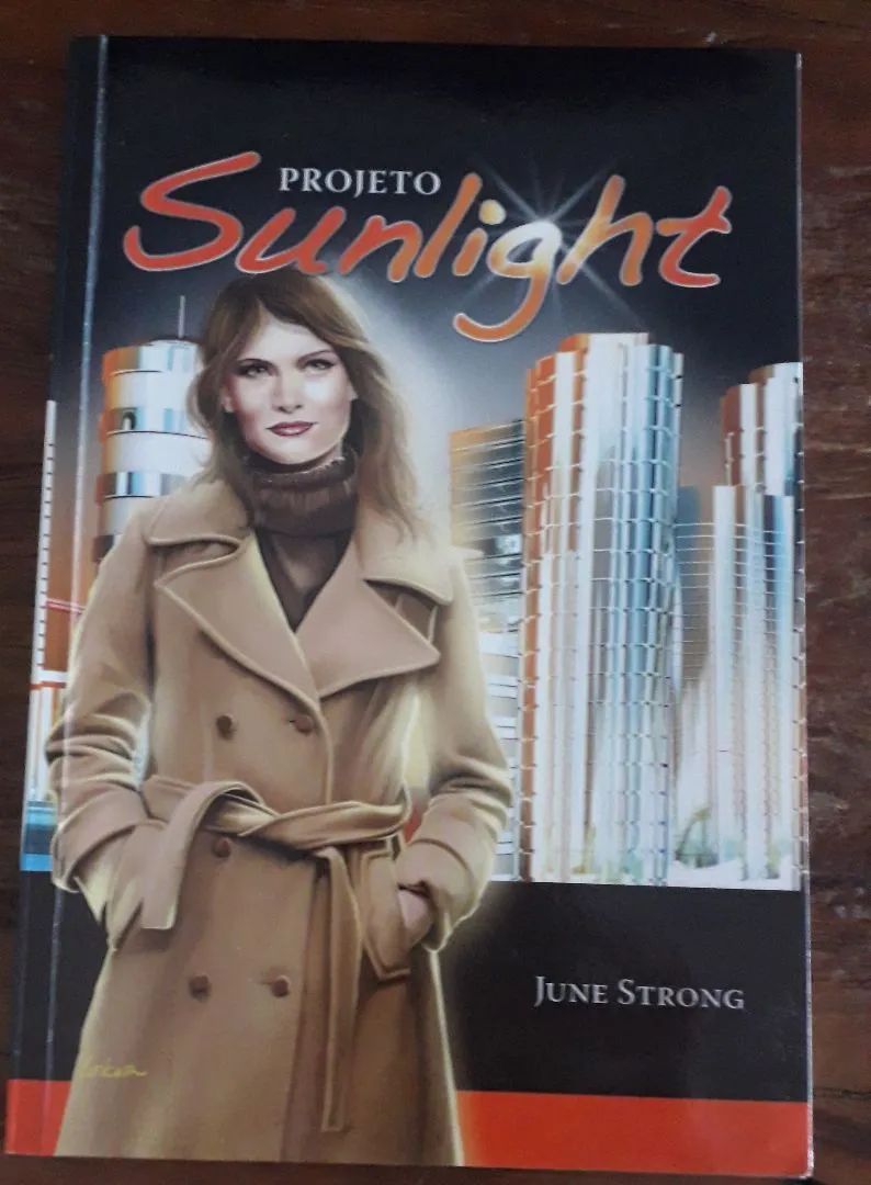 4 livros em perfeito estado! Faça sua oferta! - Foto 4