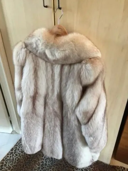 Casaco de Pele Natural de raposa - Luxo e Sofisticação