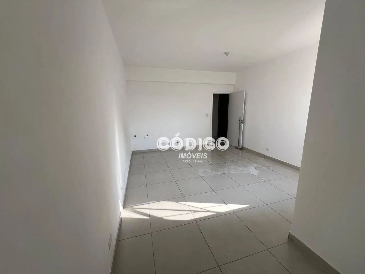 Sala para alugar, 23 m² por R$ 970/mês - Vila Leonor - Guarulhos/SP - Foto 3