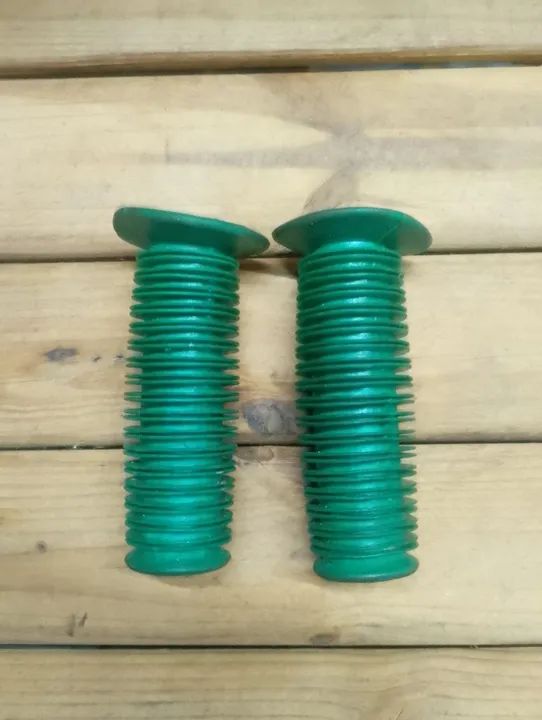 Punhos verdes Caloi berlineta 