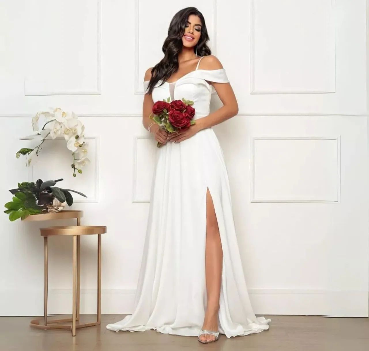 Vestido de Noiva rodado longo( casamento Igreja ou Civil