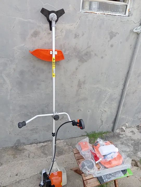 Roçadeira Stihl fs 290  - Foto 2