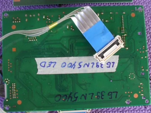 tv lg 39LN 5400 placas - Foto 3