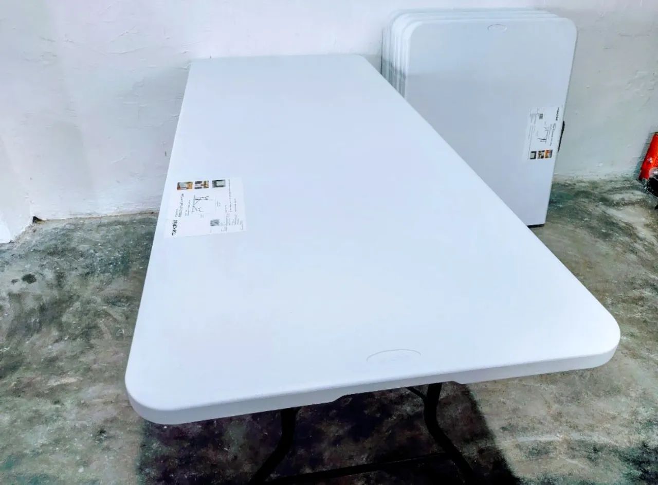 Lote com 03 Mesas dobrável de plástico branca - Foto 6