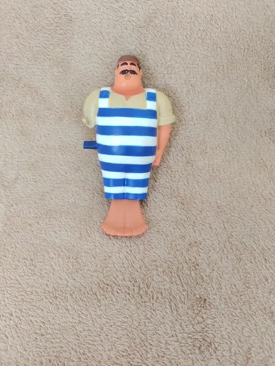 Boneco Massimo Nadador