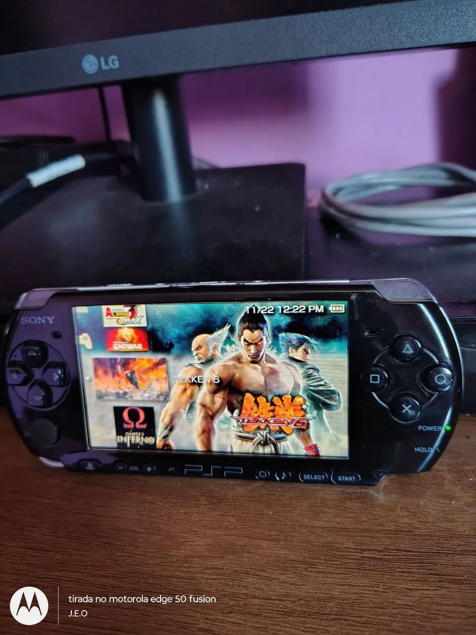 PSP 3000 desbloqueado Cartão com 64 gigas e diversos jogos ! - Foto 4
