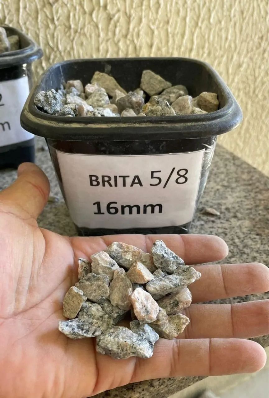 BRITA 0.1,2,3,4, CASCALHO, RACHAO EM FORTALEZA - Foto 3