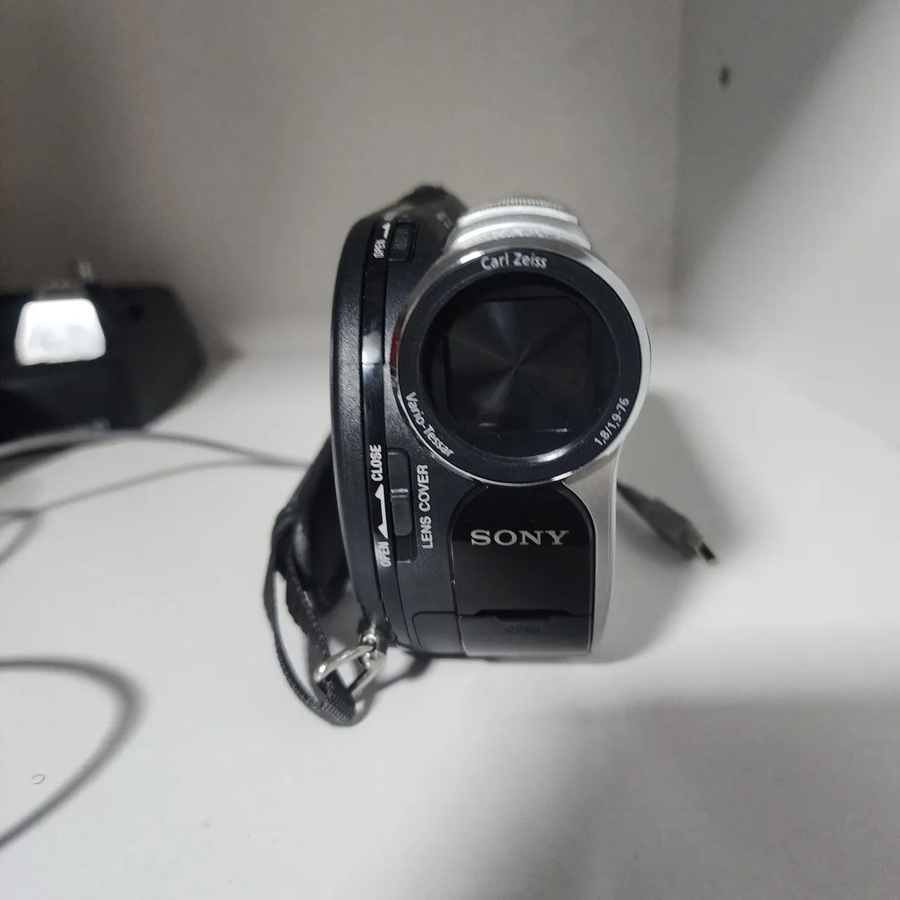 Filmadora Sony Handycam DCR-DVD108 40x Zoom - Foto 4