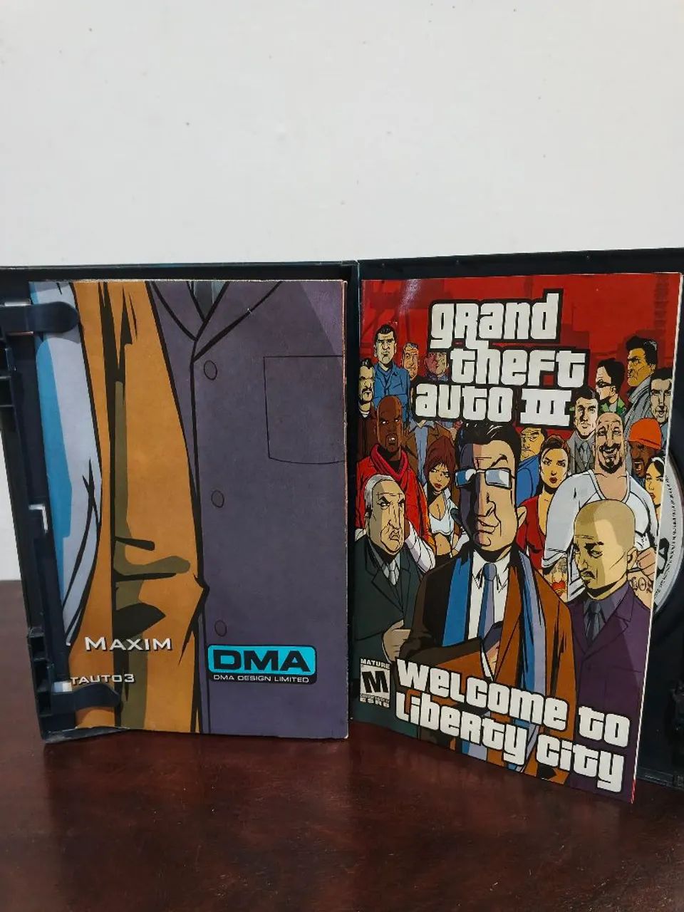 GTA III PS2 Original Completo com Mapa e Manual - Foto 2