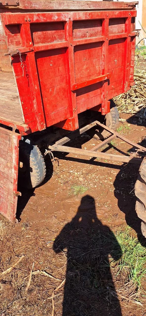 Carreta Agrícola Becker 5 Toneladas - Carroção - Foto 6