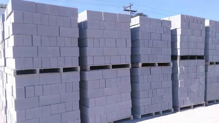 Bloco concreto vazado 14x19x39cm só R$1,55 a unidade, leia o anúncio. - Foto 4