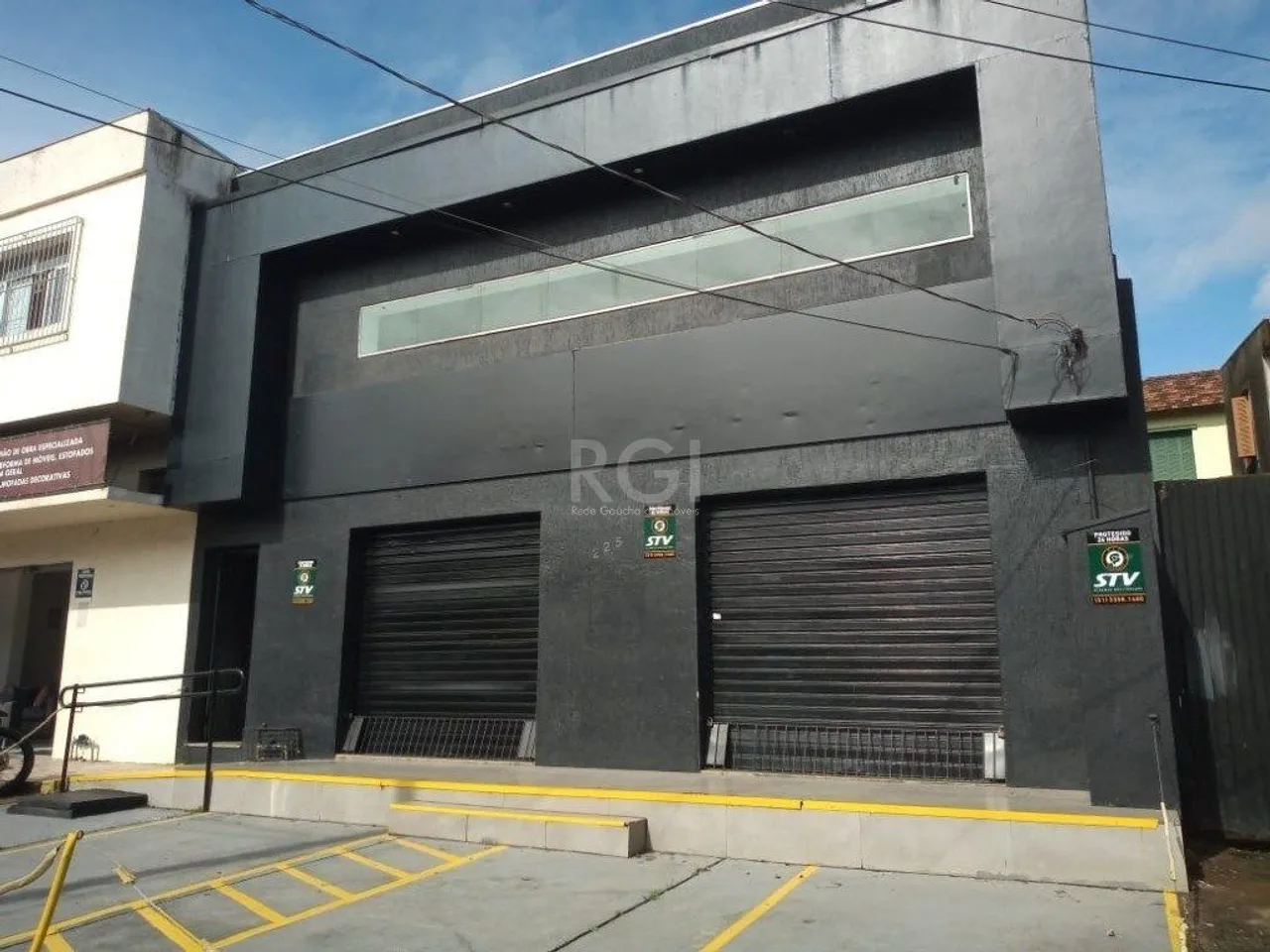 Loja para Venda - 236.36m², 0 dormitórios, Medianeira
