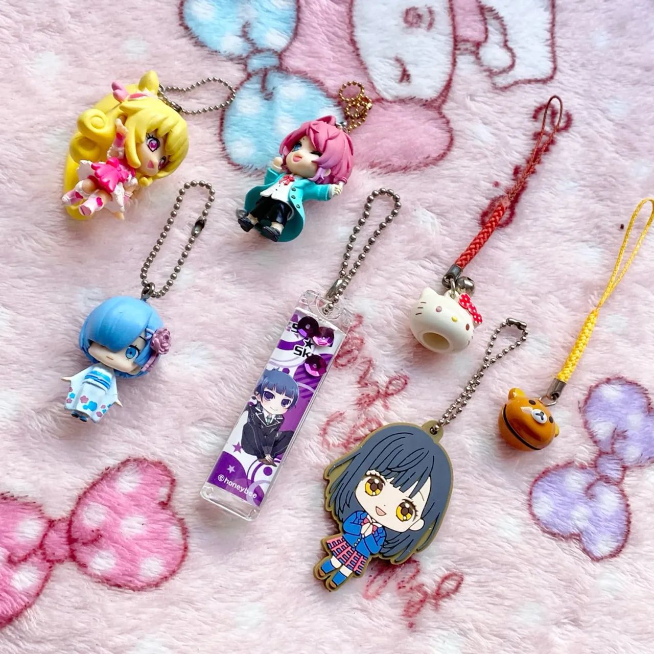 lote - keychains anime.