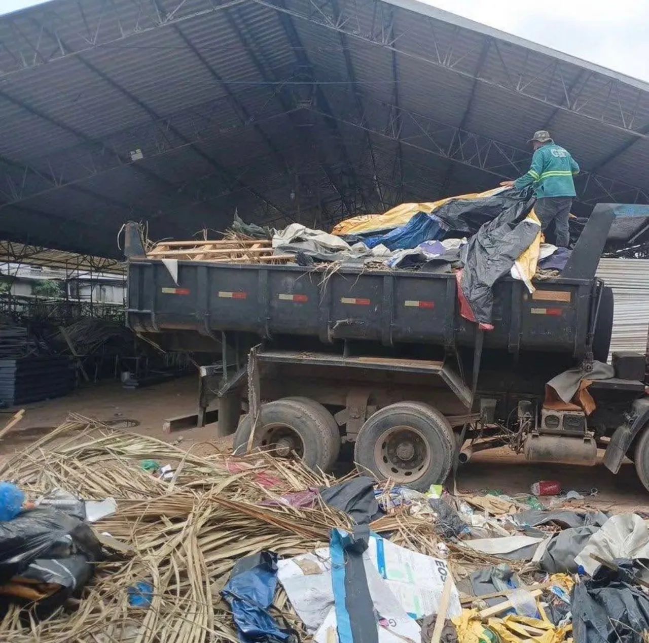 Remoção de Entulho - Com ou Sem Ajudante - Foto 2