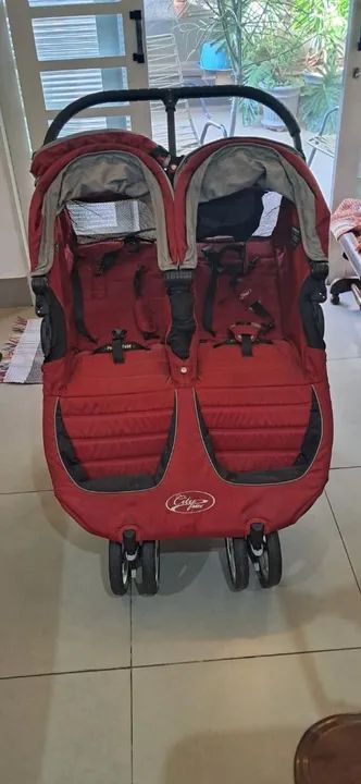 Carrinho de Bebê Duplo City mini Jogger- Usado - Foto 5