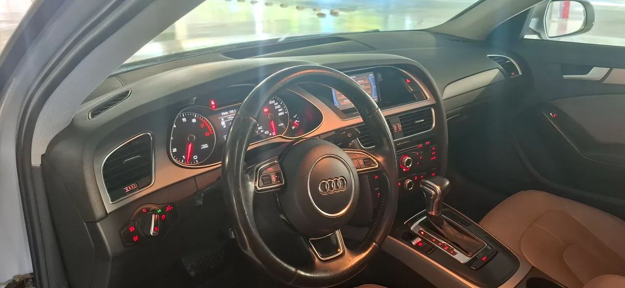 Vendo Audi A4 Ambiente 2013 2.0 Turbo - Foto 3