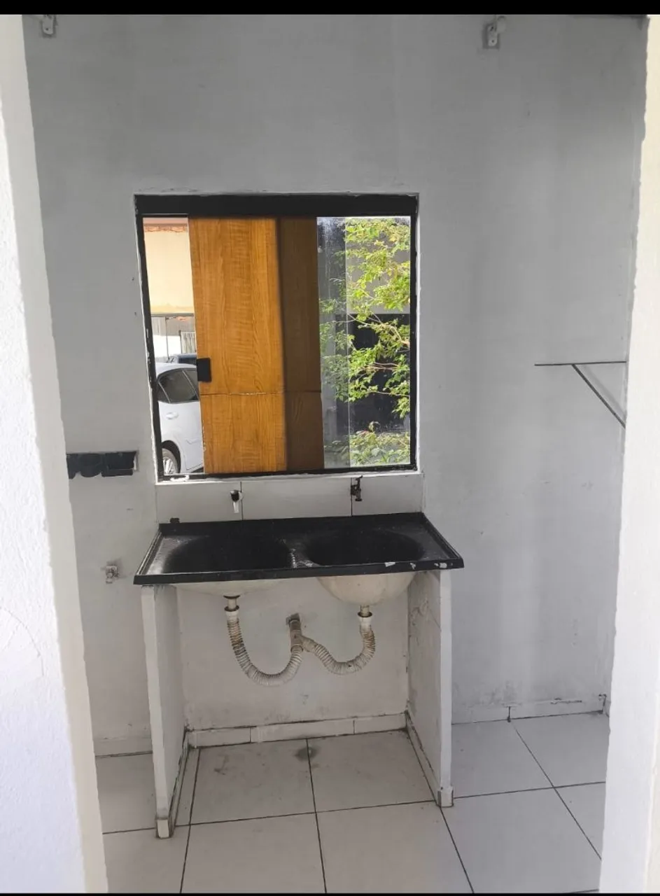 Alugo casa na Vicente Pires rua 3 valor 1600 telefone */ *