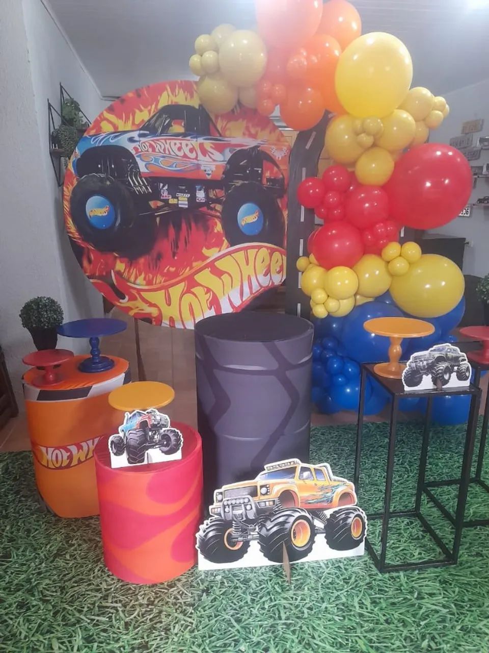 Decoração hot Wells 64303554157442120