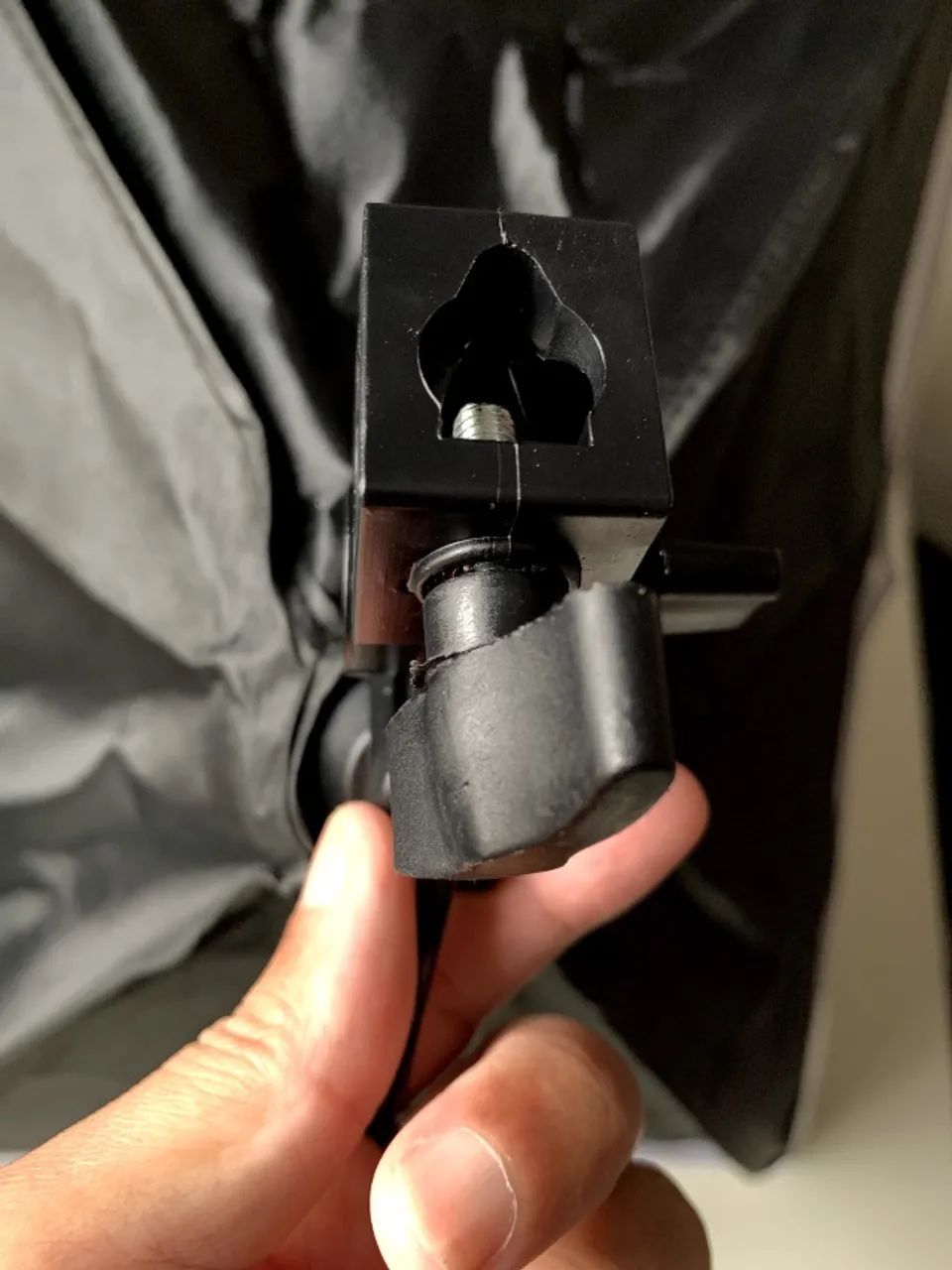 Softbox 0,70x0,50cm Novo com Tripé de Regulagem - Foto 4