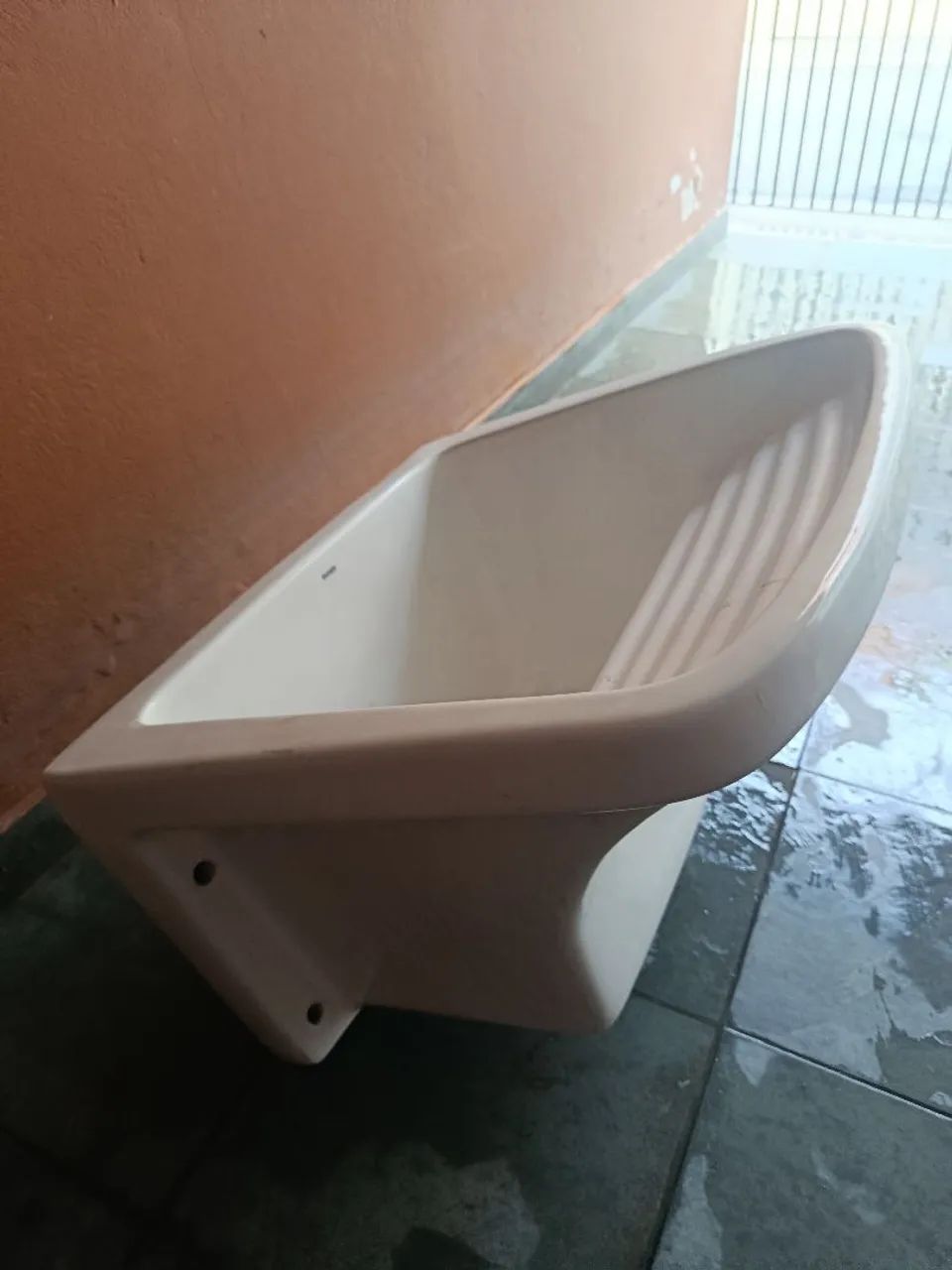 Tanque de louça incepa 26 litros praticamente novo - Foto 4