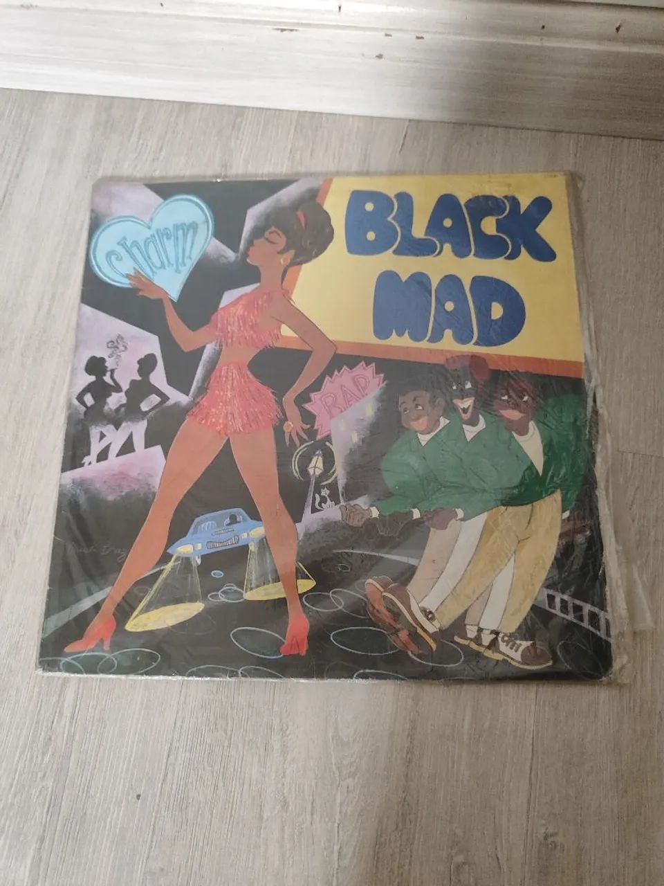 LP 1990 Black Mad 