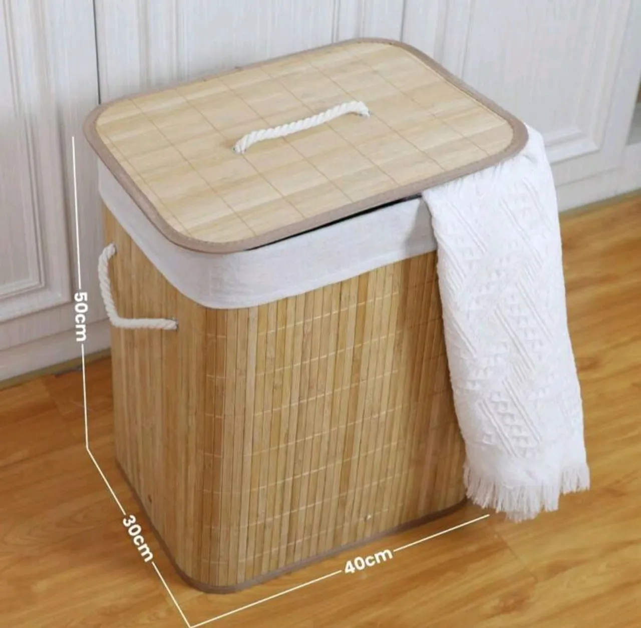 Cesto de roupa suja de bambu com tampa - 50x40x30cm