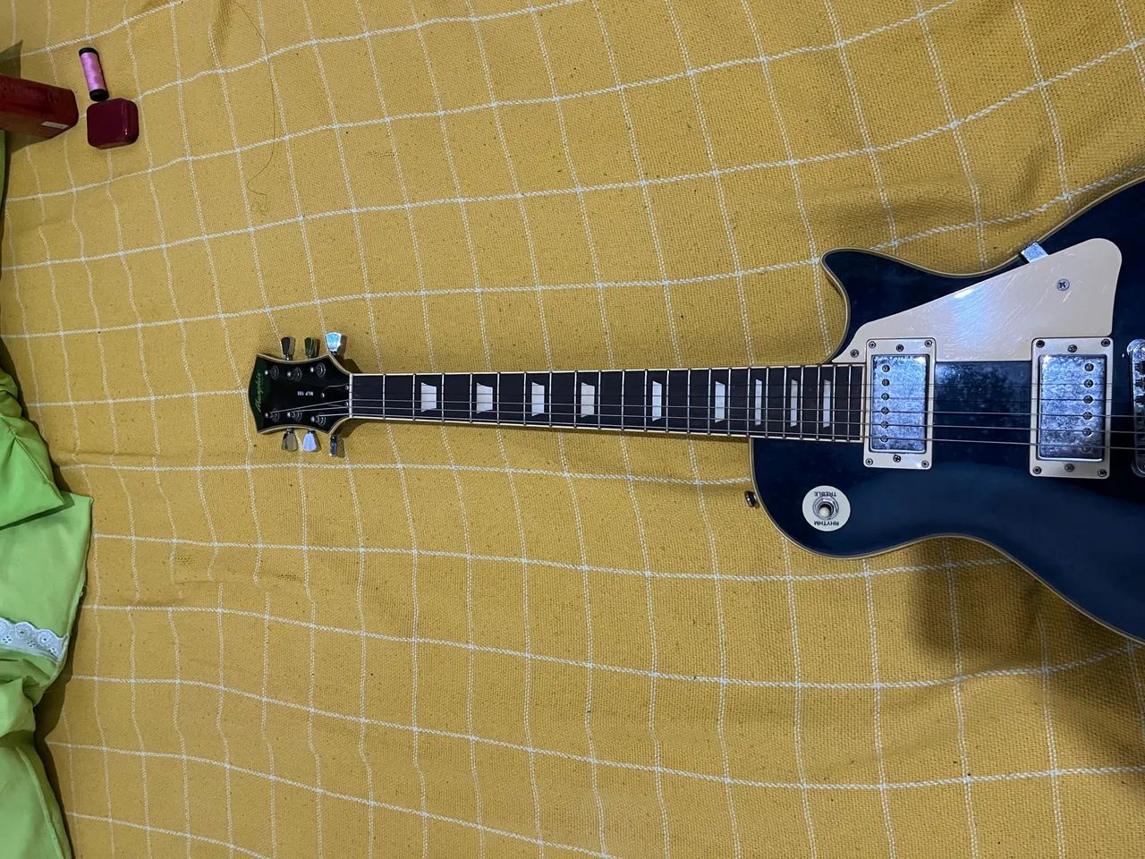 Guitarra64298714595714121