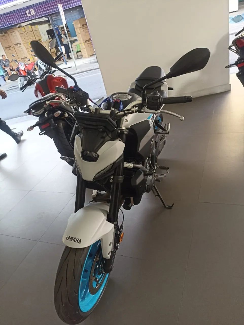 YAMAHA MT07 ABS 2026 - Foto 2