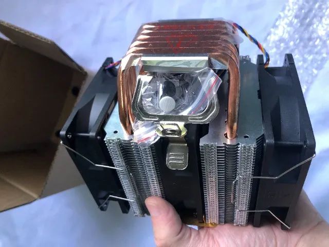 Cooler Gamer Com 6 Heatpipes e 3 Fan