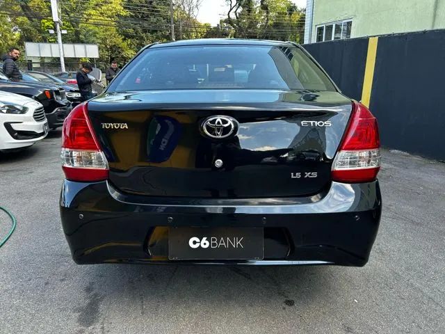 TOYOTA ETIOS XS Sedan 1.5 Flex Automático + Abaixo da Fipe  - Foto 4