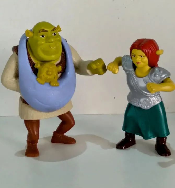 Miniaturas do Shrek e Fiona - Foto 3