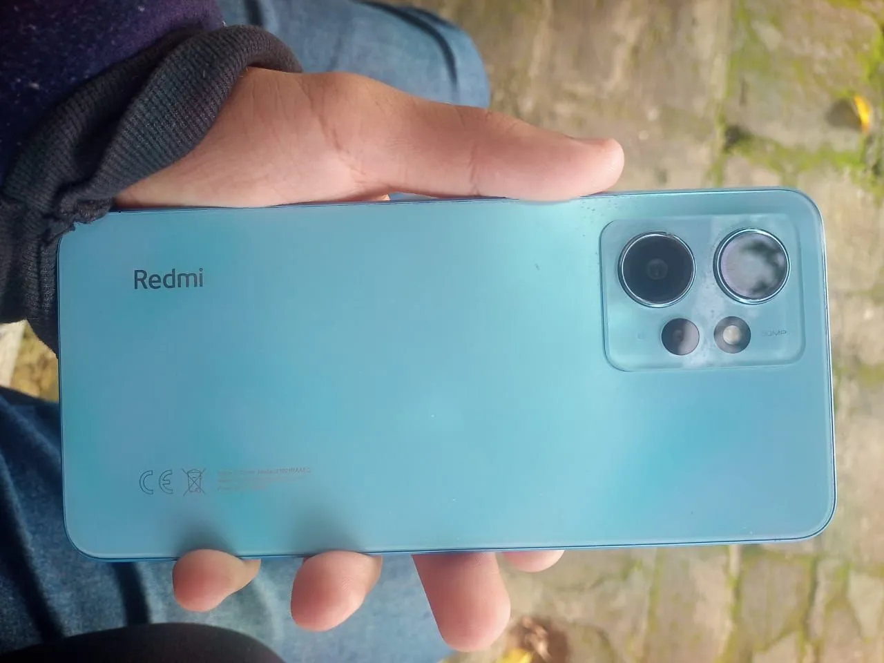 Xiaomi Note 12! 128 GB E 8 DE RAM, está com arriscos na tela, mais não interfere em nada