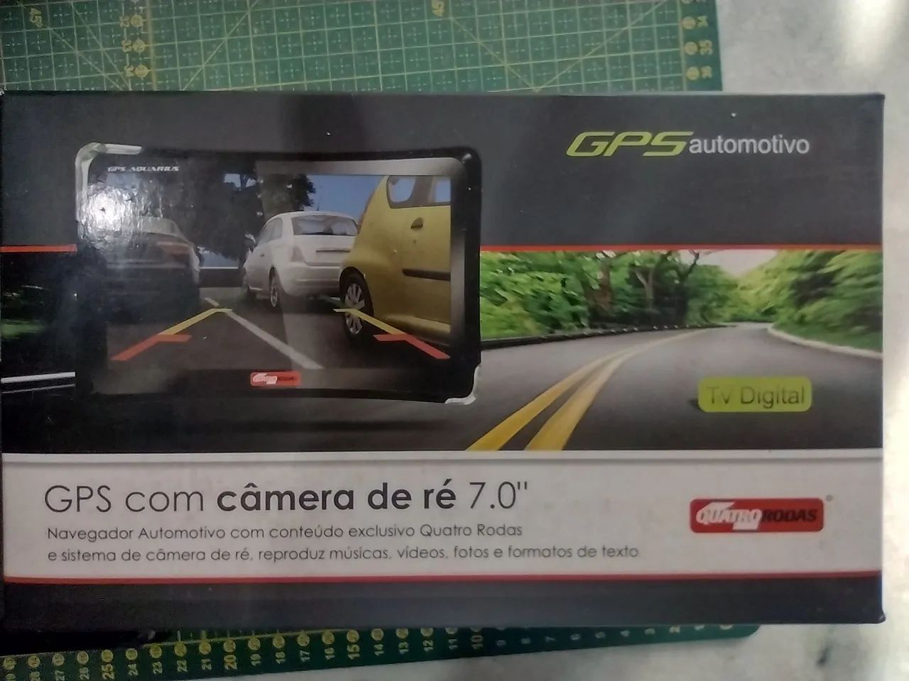 GPS automotivo com entrada para câmera de ré 7.0''